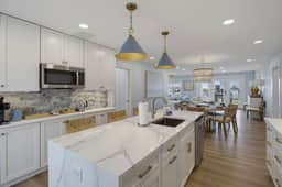 Easy Breezy - New, Ocean Views, Heated Pool, Prime Location. Pickleball, Park - Image 3